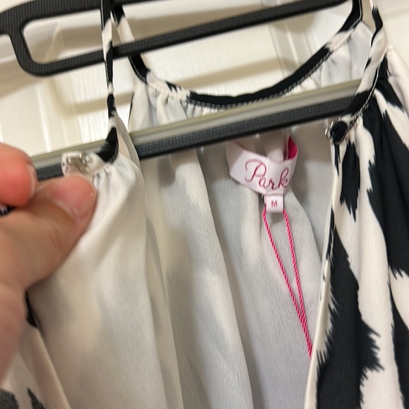 NWT Parker Brand zebra and White/Ivory Ruffle Dress Size M - Picture 5 of 14